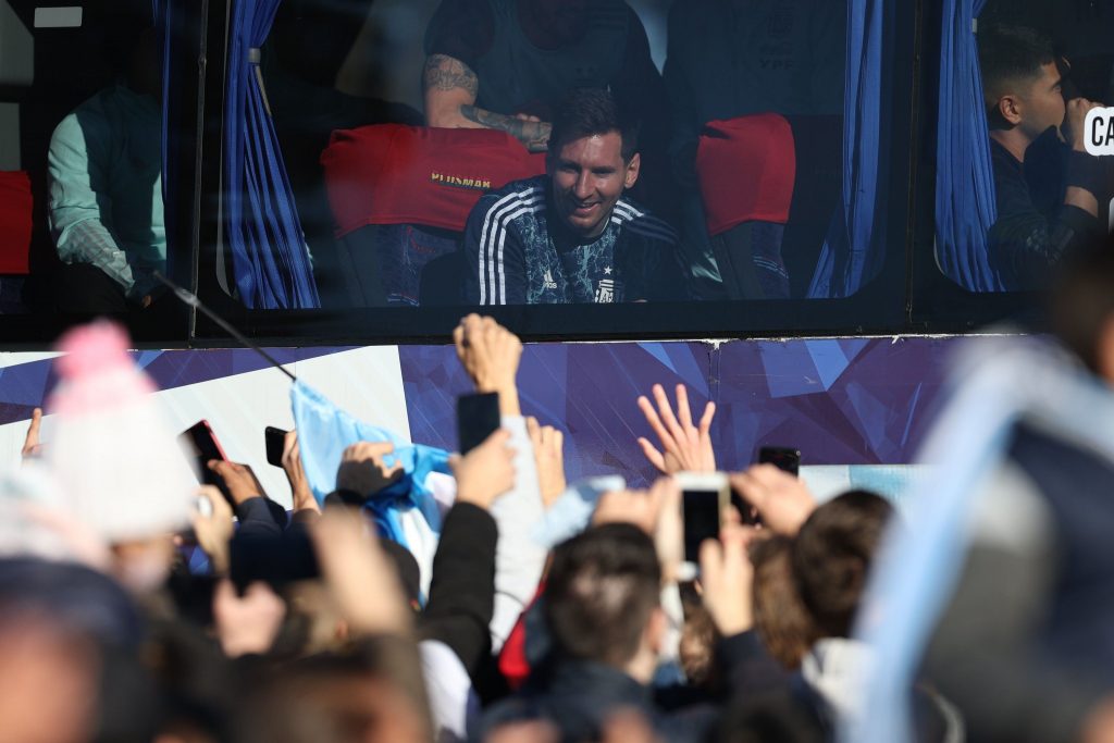 El campeón de Copa América llegó a Buenos Aires: así recibieron a la Selección Argentina