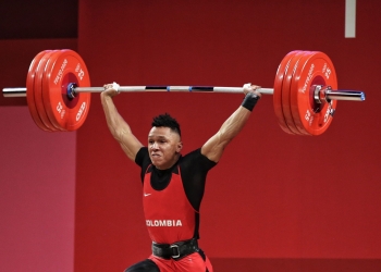 Primera medalla de plata para Colombia en Tokio de cuenta del pesista Luis Javier Mosquera
