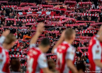 La Bundesliga permitirá la presencia de público en los estadios
