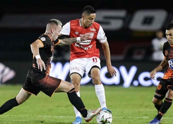 Oficial América de Cali confirmó la llegada del volante Mauricio Gómez