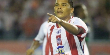 Junior: Martínez Borja, listo. ¿Y Carlos Bacca?