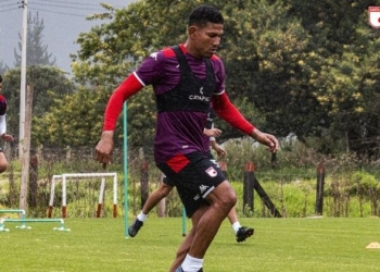 Santa Fe: Lo que dijo Álex Mejía antes de enfrentar a Atlético Nacional