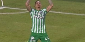 ¿El Loco Álvez haciendo méritos para ser titular en la Liga BetPlay 2021-II?