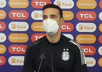 Scaloni: el respeto a la Selección Colombia, los posibles penaltis y las dudas en la titular