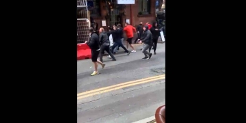 Bárbaros y violentos en el arranque de la Premier League