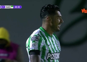 Jéfferson Duque, fallo con el arco solo y reivindicación con gol de penal