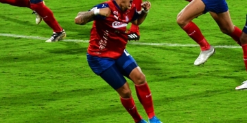 Él es Leonardo Castro