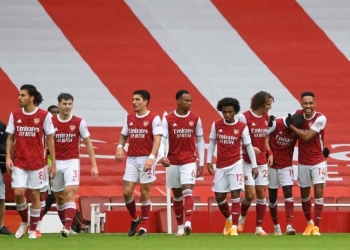 Otro fichaje desde la Premier League en Brasil Corinthians va por uno de Arsenal