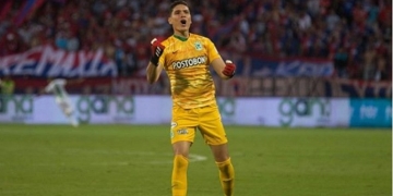 Aldair Quintana está acallando críticas: aumentó invicto en su arco con Atlético Nacional