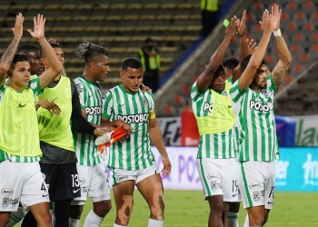 Hinchada de Atlético Nacional prepara banderazo antes de la final