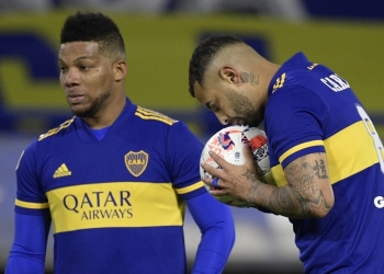 Se acerca el Superclásico en Argentina: en Boca serían titulares tres colombianos