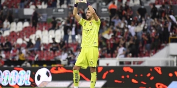 Camilo Vargas y una importante marca que lo pone como uno de los mejores de la Liga MX