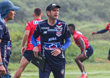 Primer entrenamiento y primeras palabras de Arturo Reyes con Junior