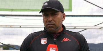 Harold Rivera salió en defensa de Rodallega: "Ha entrenado muy bien"