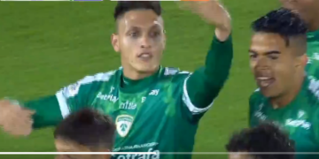 Error grosero de Fainer Torijano para gol de Diego Valdés y la 'ley del ex' ante Santa Fe