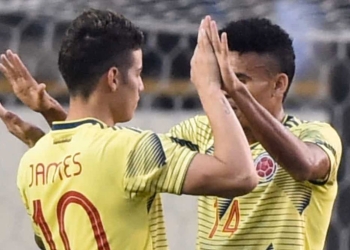 ¿Cuánto dinero, más la cesión de James, ofrecería Everton por Luis Díaz?