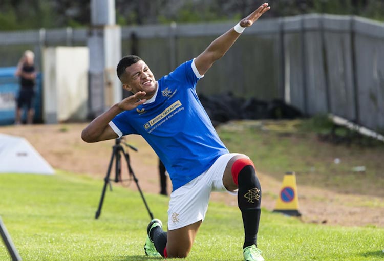 ¿Quién es Juan Diego Alegría, la joya colombiana que ya hace goles con Rangers FC?