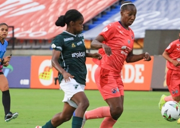 Linda Caicedo y un lujazo jugando con Deportivo Cali en el Atanasio Girardot