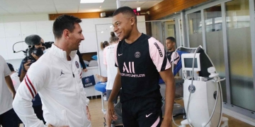 Mbappé recibe a Messi, pero: ¿Quiere irse del PSG?