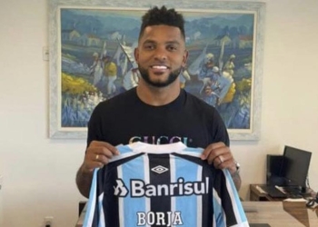 ¡Anuncio inminente! Miguel Borja ya luce una nueva camiseta