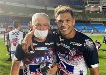 Julio Comesaña y todo lo que deben saber en Deportivo Cali sobre Teo Gutiérrez