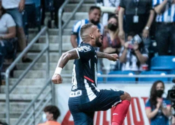 ¿Qué dijo el técnico de Rayados tras el doblete de Duván Vergara