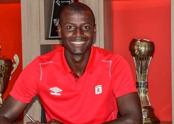 América de Cali anunció importante noticia con Adrián Ramos
