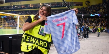 Cristiano Ronaldo se reivindicó por balonazo y entregó un regalo soñado