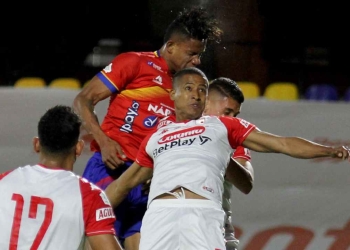Fainer Torijano le da una agónica victoria a Santa Fe ante Deportivo Pasto