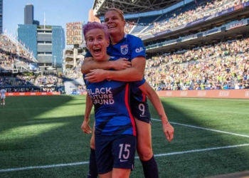 Fútbol femenino bate record de público en EE. UU.