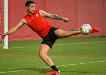 James Rodríguez: lesionado pero con su zurda intacta. Así entrena puntería el colombiano