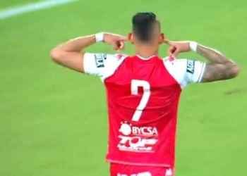 Neyder Moreno y su polémica celebración en el Atanasio tras cobrar su penal