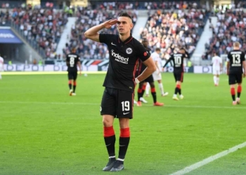 Borré: "Tomar la decisión de jugar en la Bundesliga es lo mejor para preparar el Mundial"