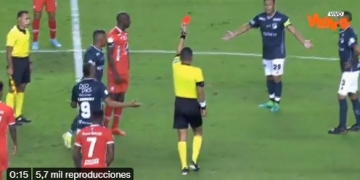 Teófilo Gutiérrez y Gustavo Torres expulsados por pelear en los camerinos