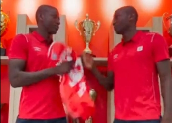América de Cali: ¡El video de la renovación de Adrián Ramos!