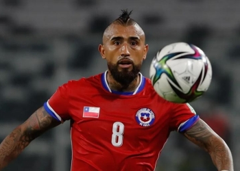 Arturo Vidal contra periodistas chilenos: "Sigan diciendo que vamos a quedar afuera del Mundial"