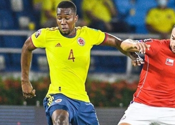 Carlos Cuesta: el central que llega con los mejores números a Selección Colombia