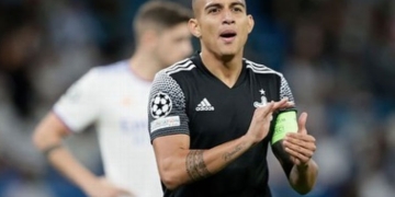 Fin de la novela: ¿Con qué equipo firmó Frank Castañeda en Europa?