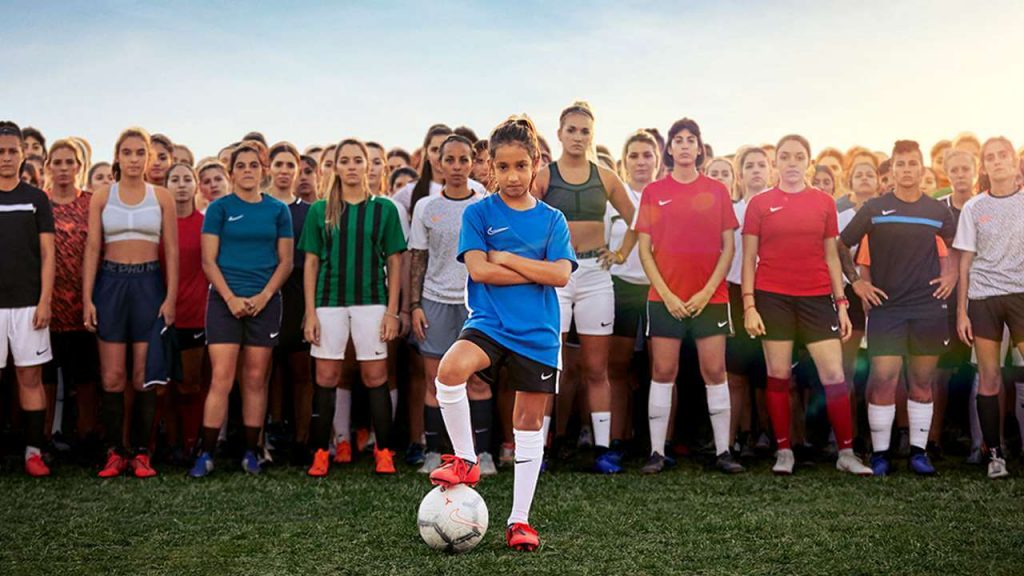 Fútbol y Ellas