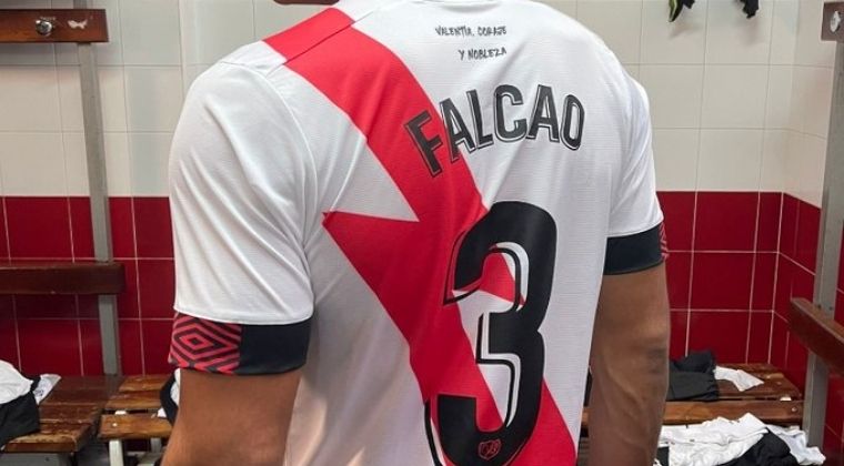 Falcao García explicó la razón por la que usará el número 3 en el Rayo Vallecano