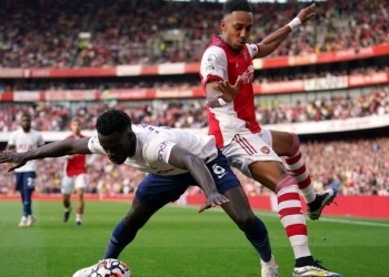 Dávinson Sánchez presente en la goleada del Arsenal sobre Tottenham
