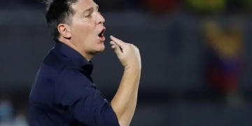 ¡Al DT de Paraguay le pidieron renunciar en la rueda de prensa tras el empate con Colombia!