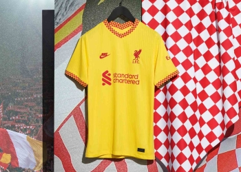 Tercera camiseta Nike del Liverpool 2021/2022