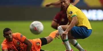 Brasil remontó ante Venezuela con complicidad de Joel Graterol