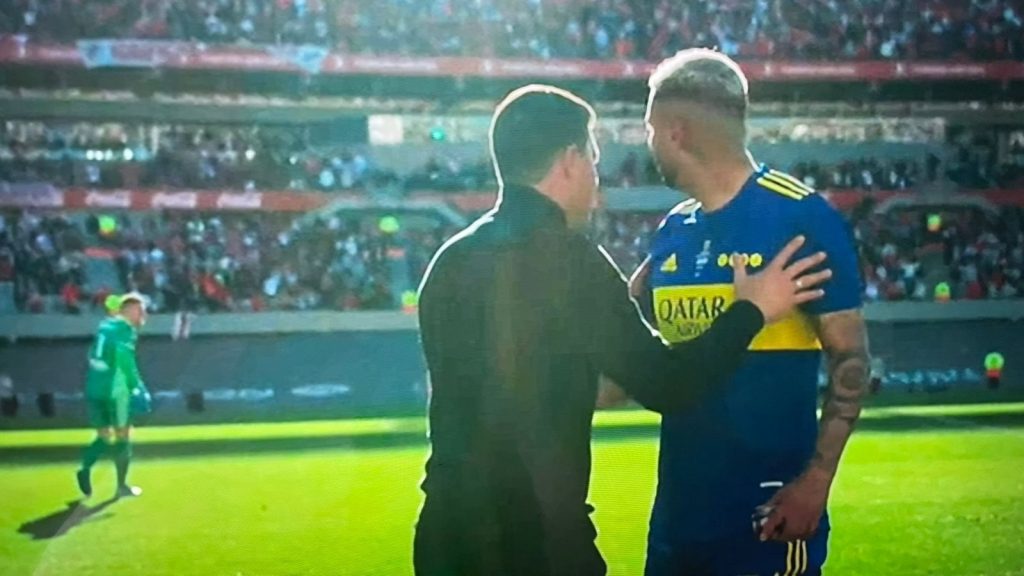 ¿Qué se dijeron Franco Armani y Edwin Cardona en el Superclásico?