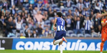 Cabezazo goleador de Luis Díaz con el FC Porto