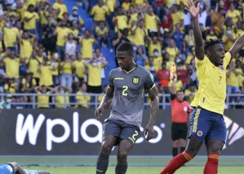 Duván Zapata y otro partido donde no acaba su sequía