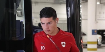 En las redes sociales apoyaron a James tras su expulsión en Catar