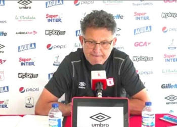 Más palo para Osorio: "Con plata queda campeón cualquiera. Cuando no, salen con soberbia"