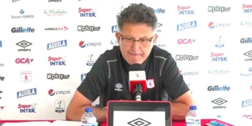 Más palo para Osorio: "Con plata queda campeón cualquiera. Cuando no, salen con soberbia"